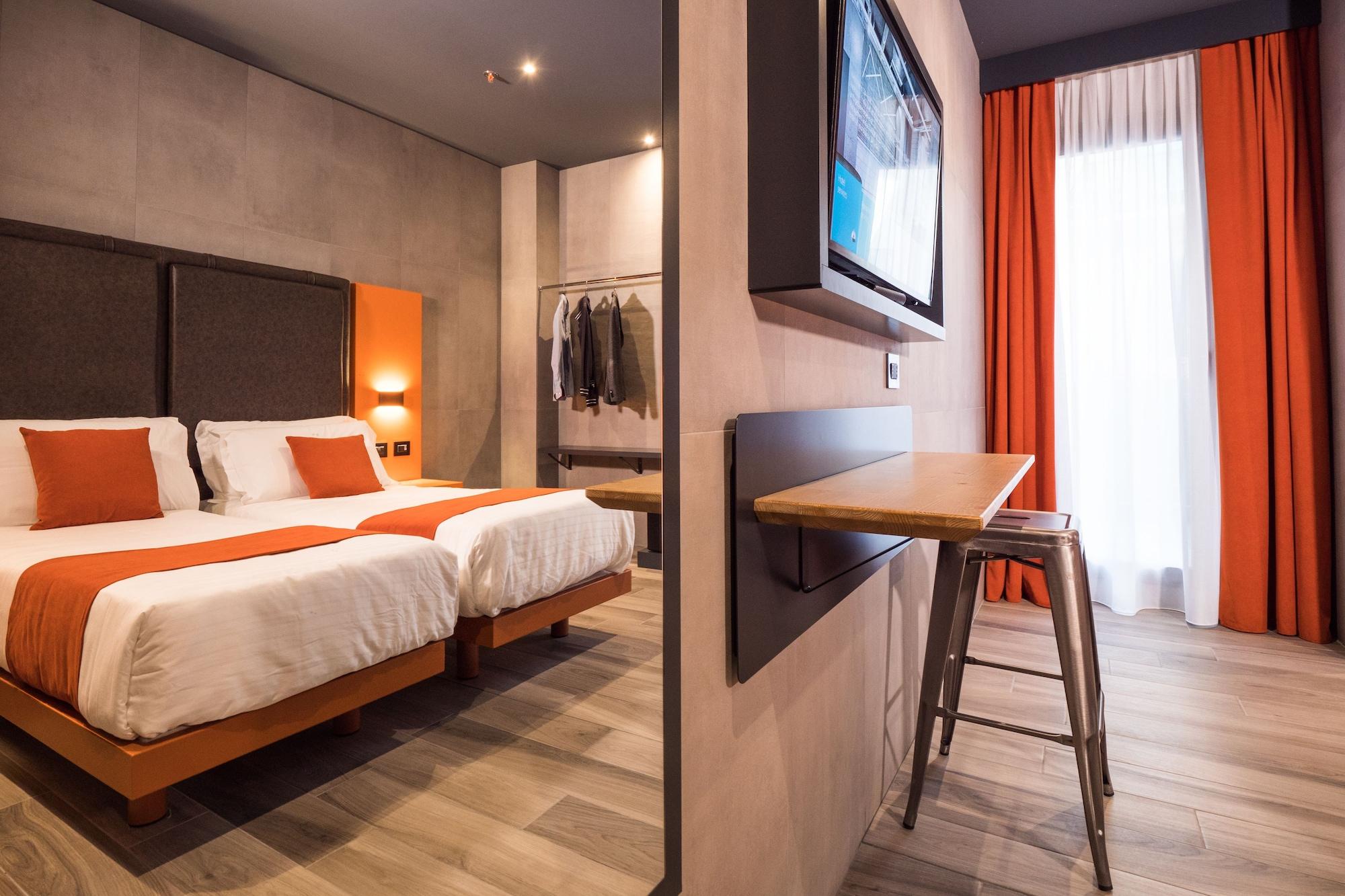 J24 Hotel Milano Luaran gambar