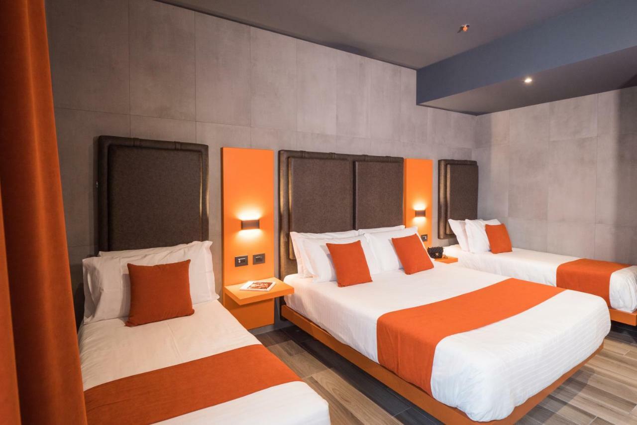 J24 Hotel Milano Bilik gambar